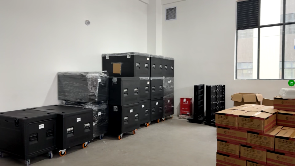 Stage LED screen cabinet quality check and flight case packing