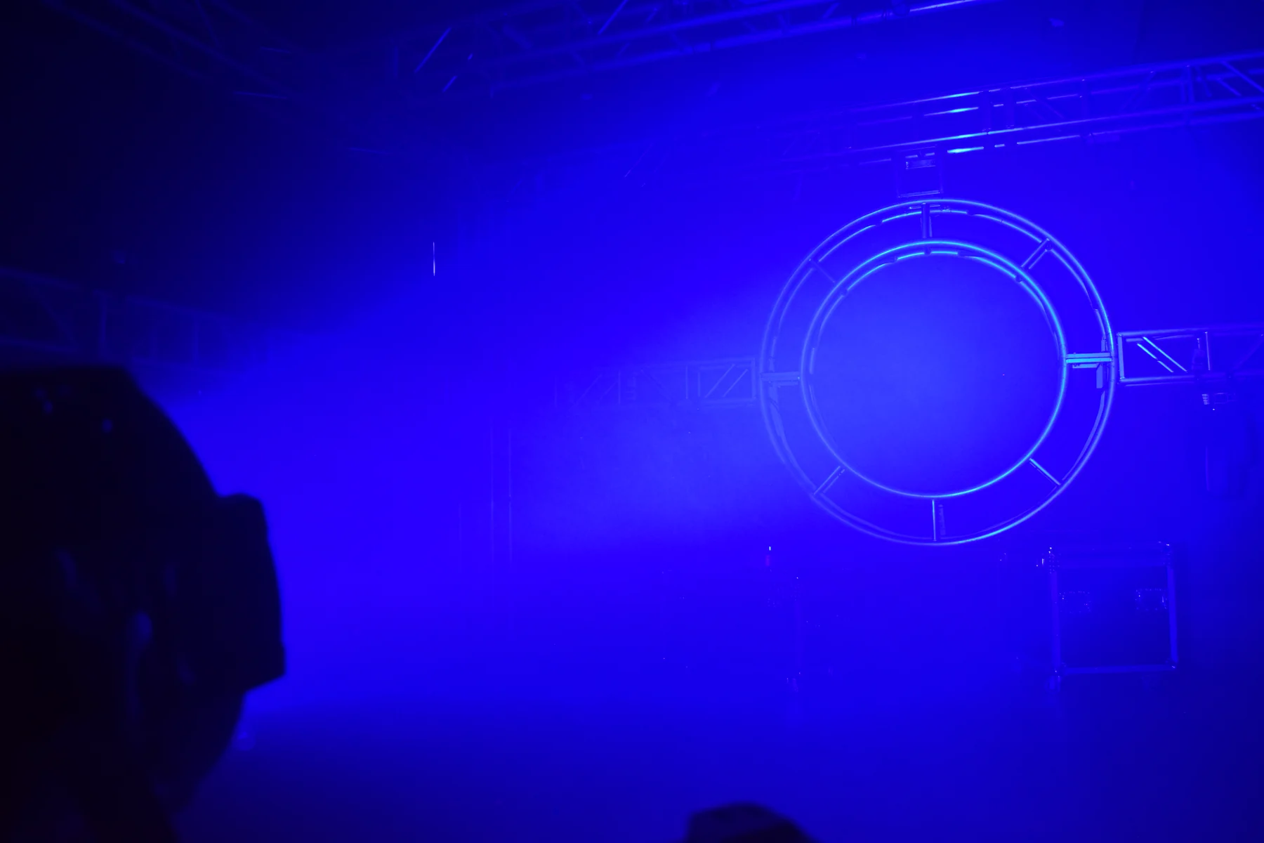 Blue wash output from RG-407 in a stage test