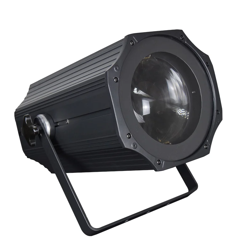 Left angled view of 200W zoom COB fixture