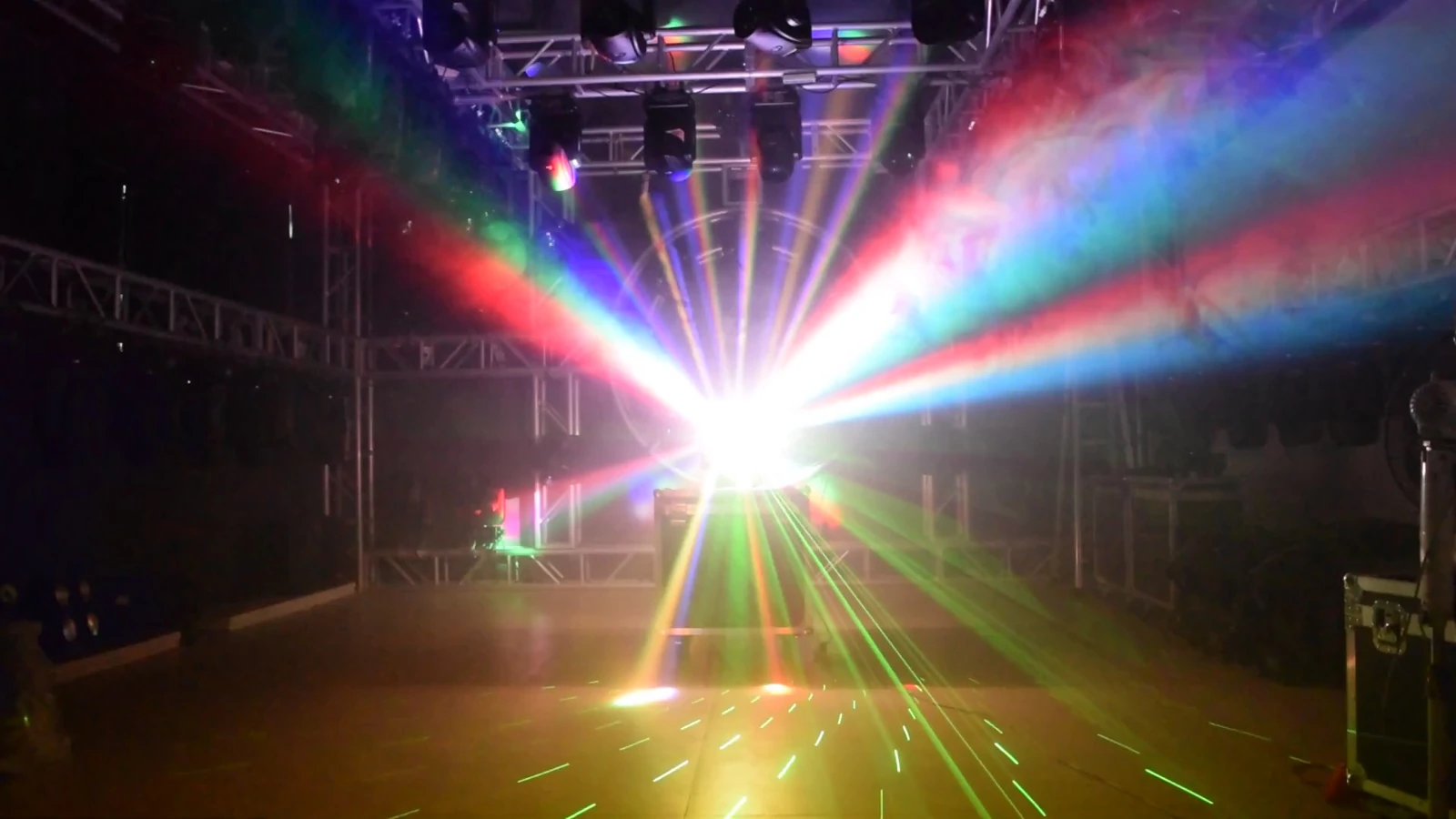 Supplied colored beams and green laser fan demonstration