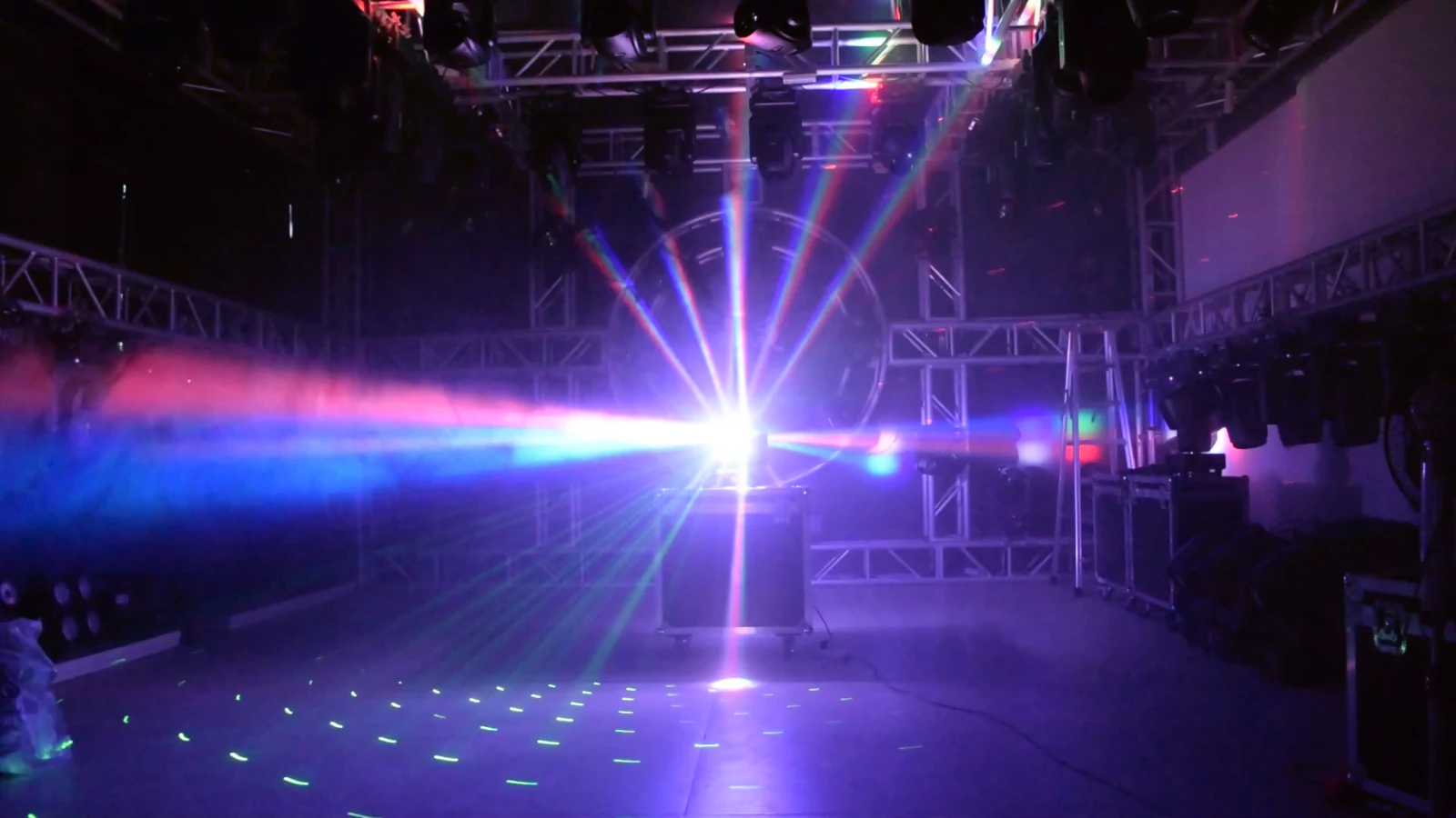 Supplied multicolor beam and laser demonstration scene