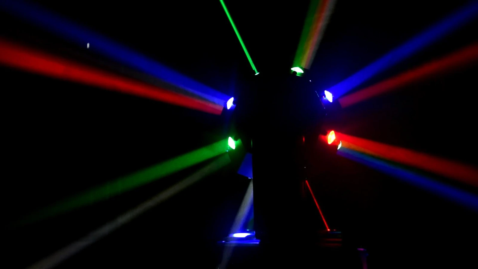 Colored radial beams from the RG-274 multifaceted head