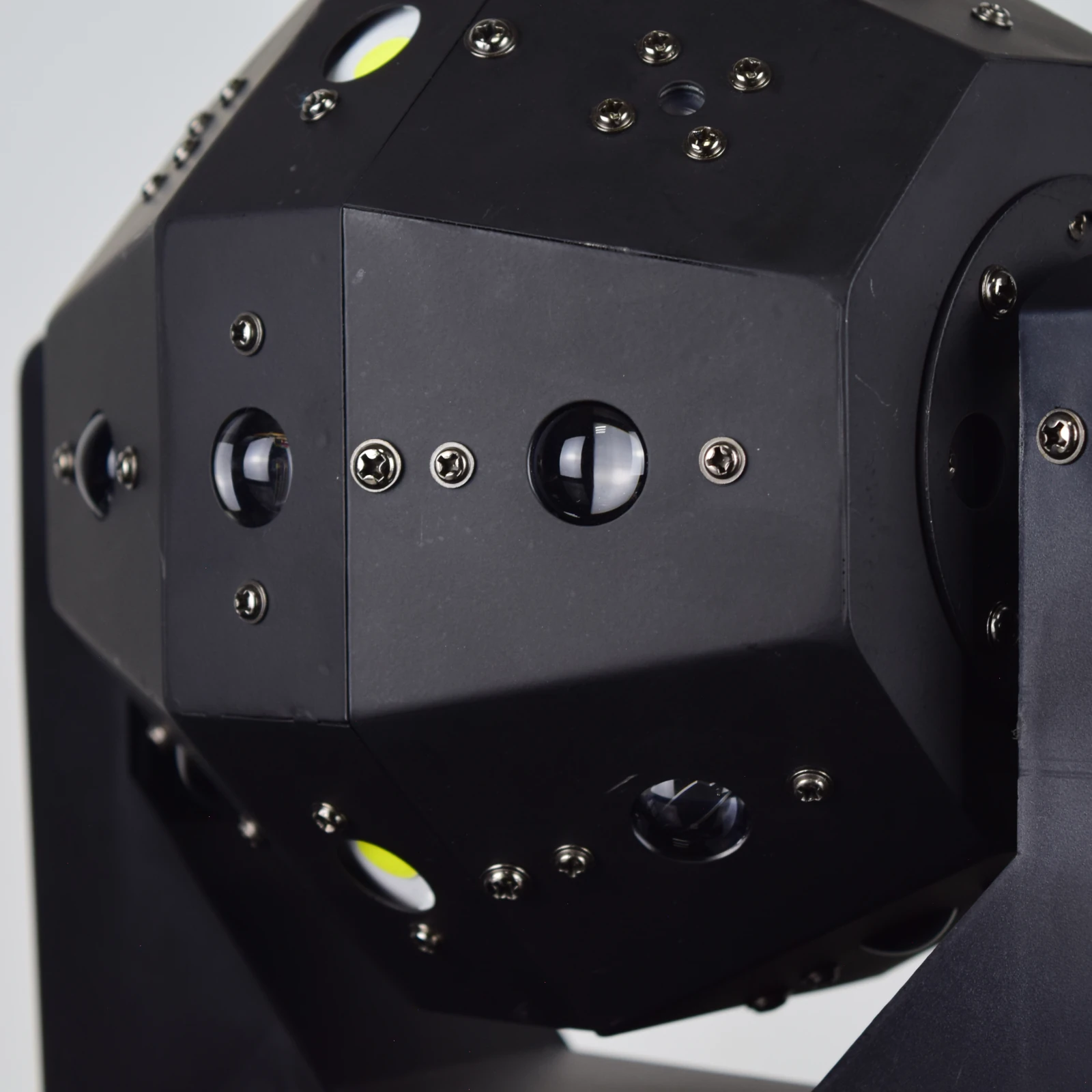 Second side view of RG-274 showing head orientation