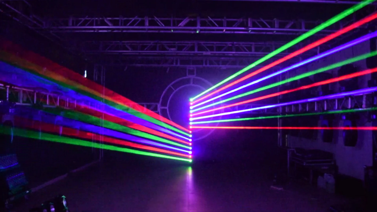 Supplied RGB full-color eight-eye laser demonstration 1